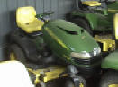 John Deere SST18 Spinsteer lawn tractor