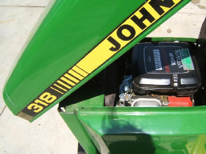 John Deere 318 lawn tractors